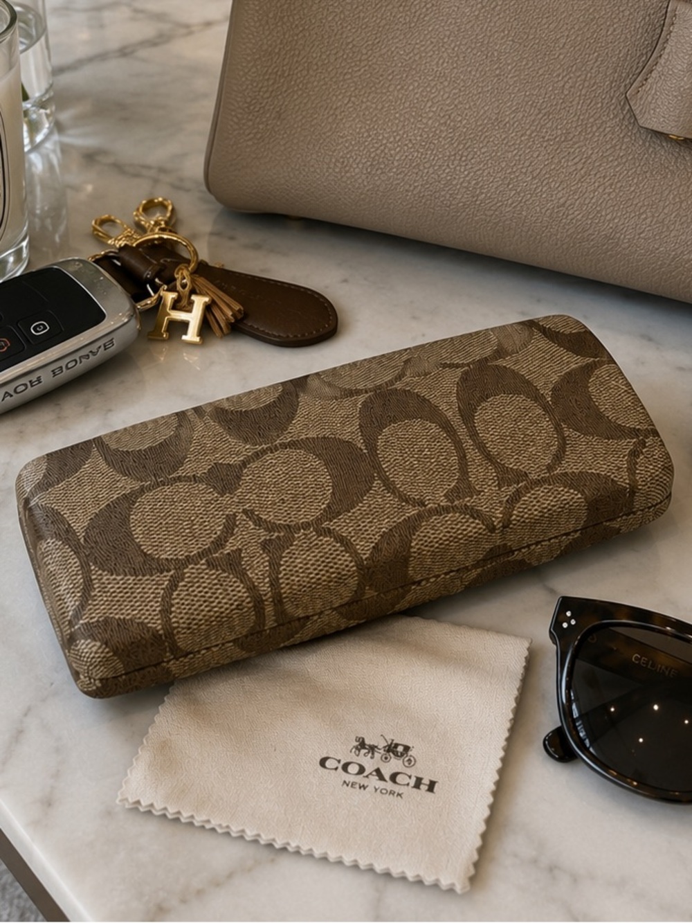 Coach Signature Monogram Hard Clamshell Glasses Case w/ Lens Cloth NWT